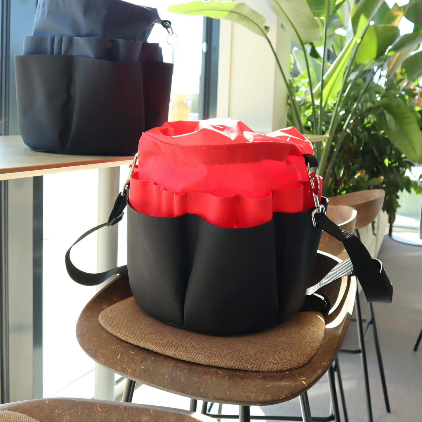 Bucket Bag - Red/Black